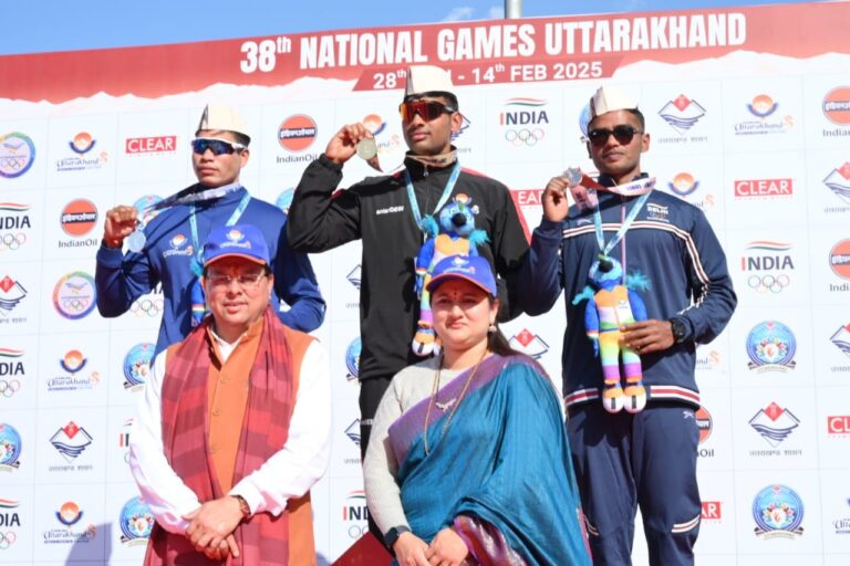 मुख्यमंत्री  पुष्कर सिंह धामी ने 38वें राष्ट्रीय खेलों के तहत आयोजित कयाकिंग-कैनोइंग प्रतियोगिताओं के शुभारंभ अवसर पर किया प्रतिभाग।