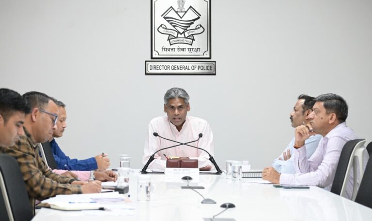 LUCC संचालकों के विरुद्ध सख्त वैधानिक करने के दिए निर्देश