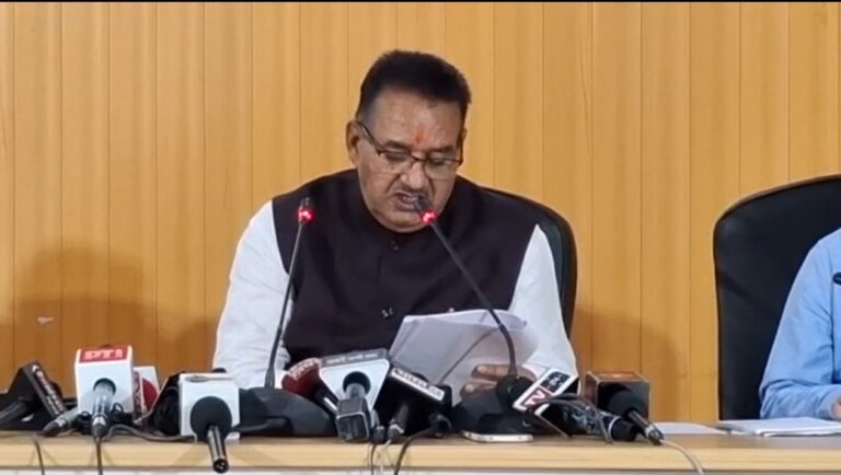 मिलेट्स, कीवी और ड्रैगन फ्रूट से चमकेगा किसानों का भविष्य  राज्य के तीन लाख से अधिक किसानों की बदलेगी किस्मत